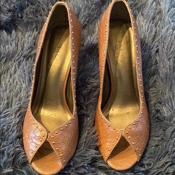 Talbots pumps - Picture 2 of 6